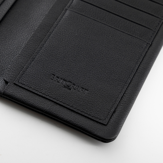 BritCraft Heritage Leather Travel Companion