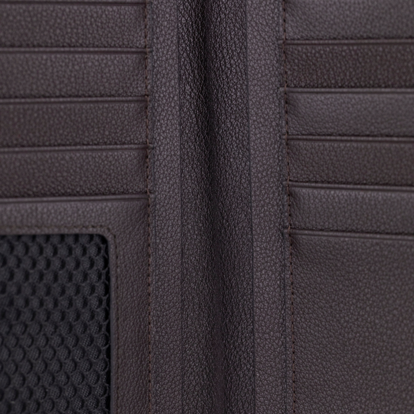BritCraft Heritage Leather Travel Companion - Coffee